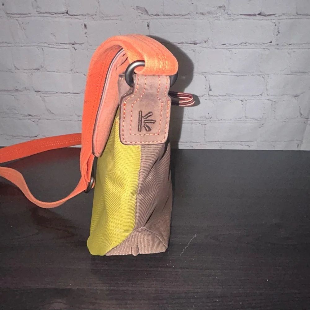 Ellington crossbody bag